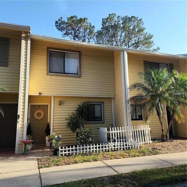 Photo - 22630 Gage Loop Unidad 4