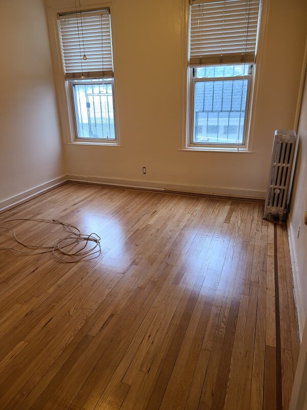 Photo - 1033 E 217th St Unit 1