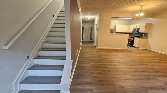 Photo - 1501 Parc Main St