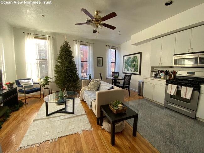 Photo - 240 Hanover St Unit 1