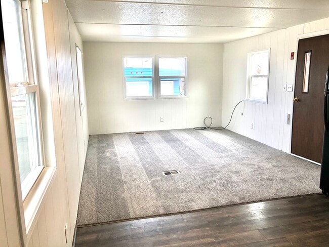 Photo - 278 Newbury St