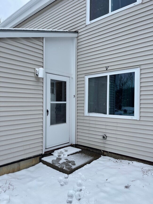 5 Grandview Dr Townhome Townhome Rental in South Burlington VT
