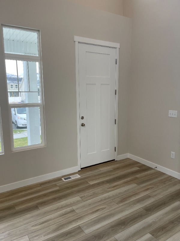 Photo - 859 Basalt Ln