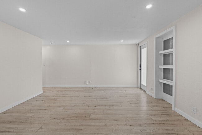 Photo - 1401 Drew St