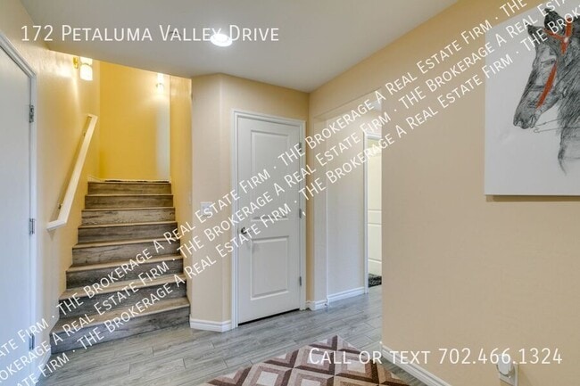 Photo - 172 Petaluma Valley Dr