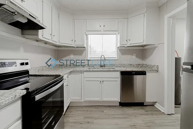 Photo - 7722 Martin Luther King Dr NW