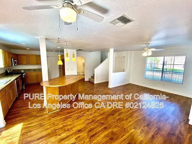 Photo - 25531 Bayside Pl