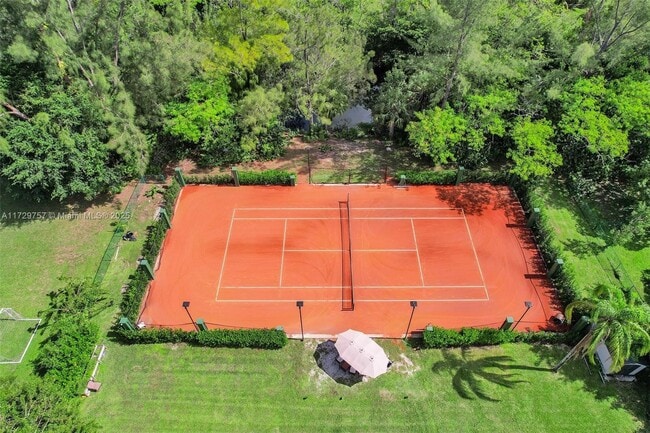 Photo - 22180 Woodset Ln