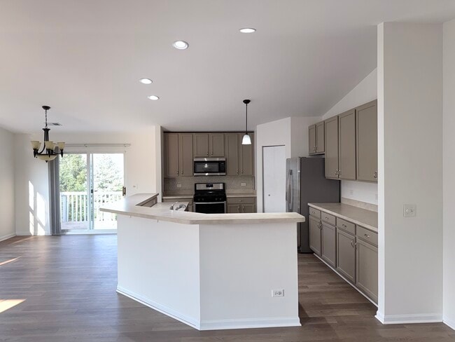 Photo - 1424 Westhampton Dr Unit 1424 Westhampton Drive