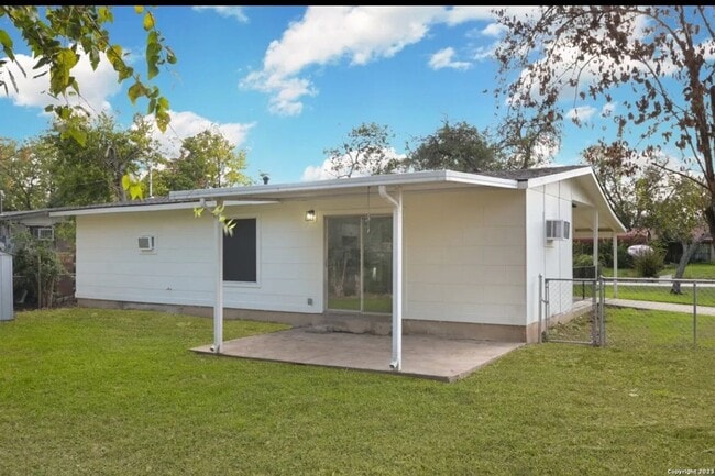 Photo - 159 Wayfarer Pl