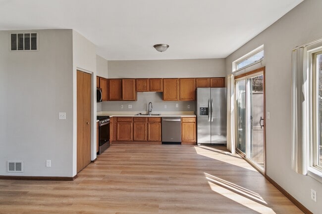 Photo - 14163 S Napa Cir