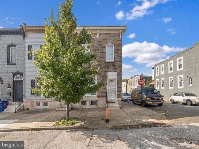 Building Photo - 1713 E Lafayette Ave Rental
