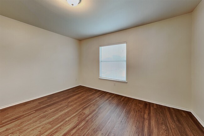 Photo - 14750 Autumn Glen Ct