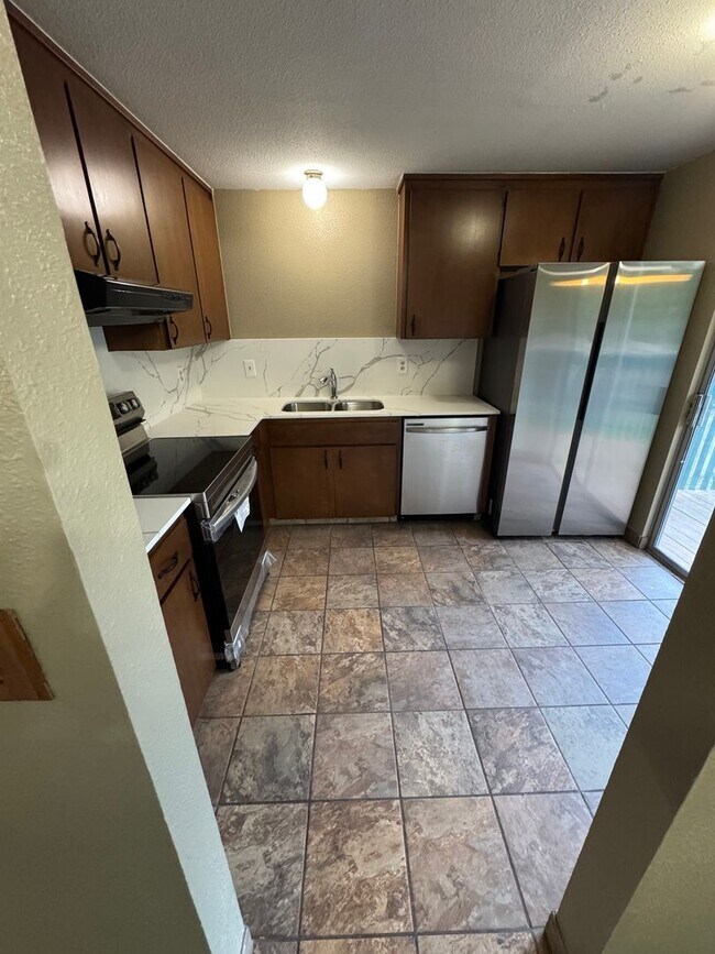 Photo - Spacious Covington Home with all New Appliances, Fresh Paint and Large Fenced Yard!