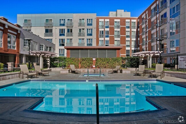 Building Photo - 450 J St Unit 4081 Rental