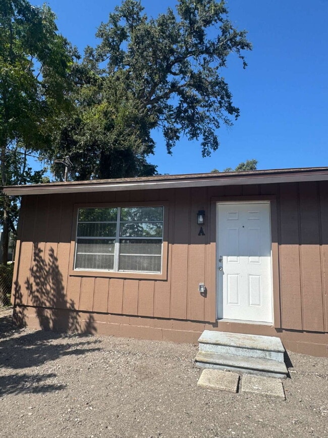 Building Photo - 5222 Bogdonoff Dr Unit A Rental