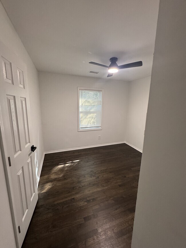 Photo - 2412 Forrest Park Rd SE