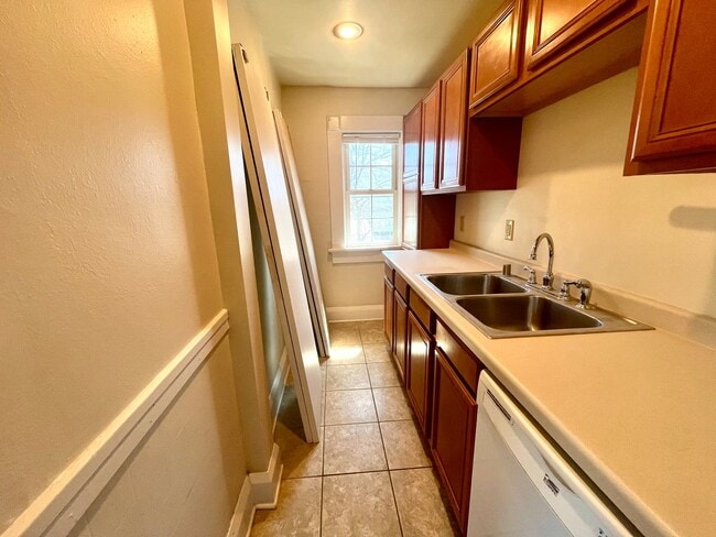 Photo - 3956-3958 N Murray Unidad Upper