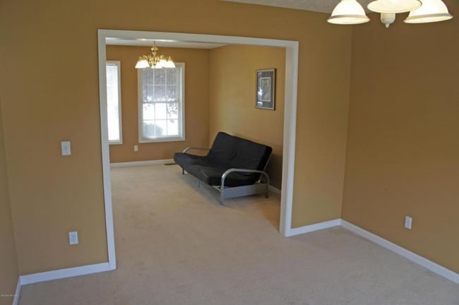 600 Republic Rd