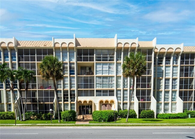 Photo - 501 Three Islands Boulevard Unit 517