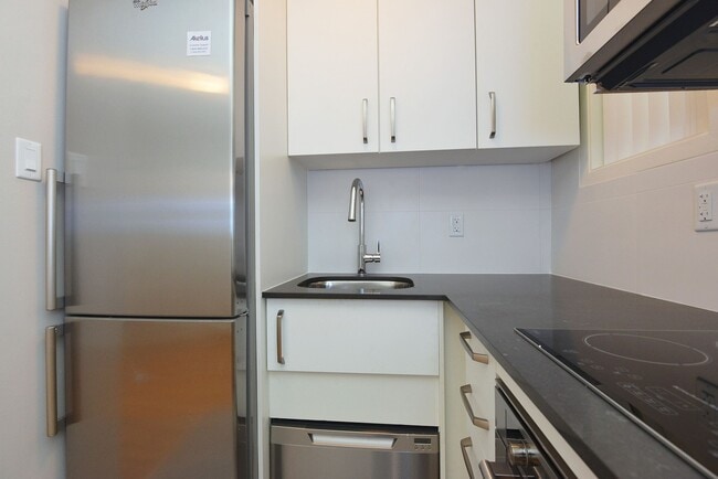 Photo - 50 Gloucester St Unit 109