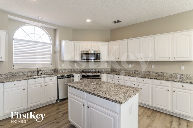 Photo - 5210 Orlando Cir