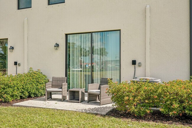 Photo - Love Where You Live—for Less. New Lower Rates + Two Months FREE! Unit Building 04-1922
