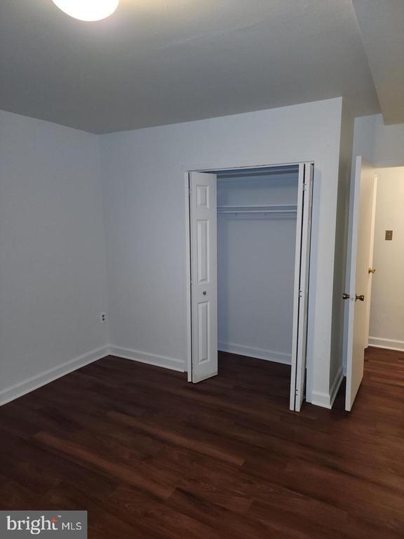 1111 Arlington Blvd Unit 329