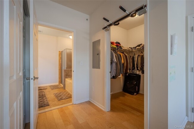 Photo - 2216 Bennington Dr