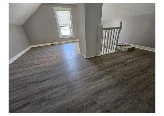 Building Photo - 389 Water St Unit B Rental