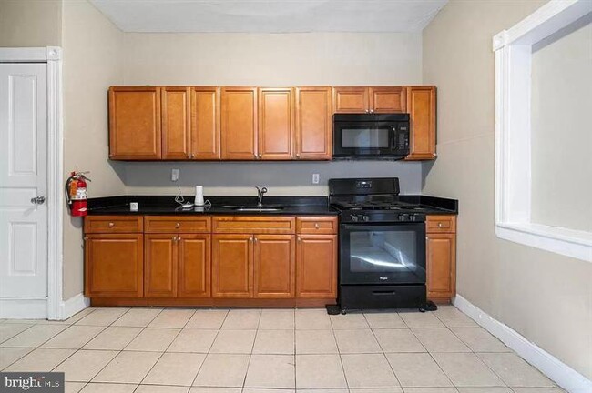 Photo - 619 E Chelten Ave Unit 1