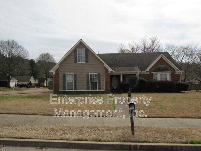 Photo - 7037 Meadowlands Pl