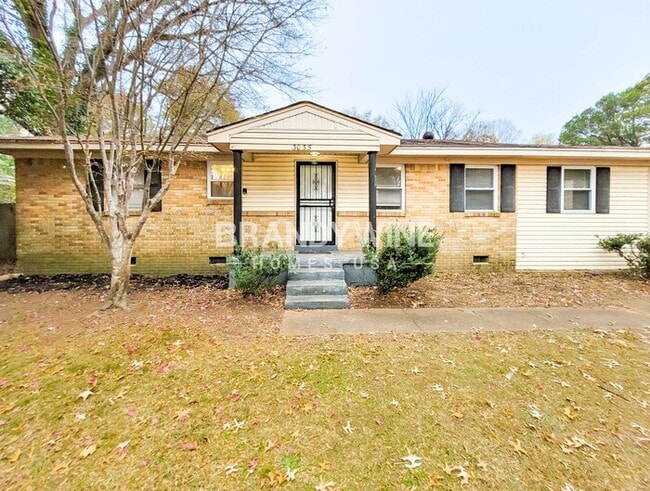 Building Photo - 3035 Christine Rd