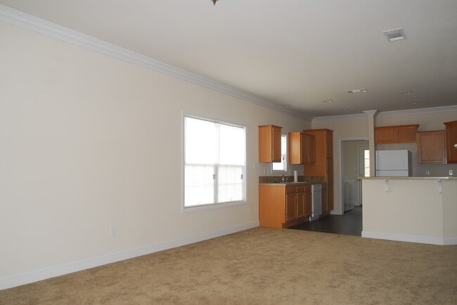 Photo - 15340 6th St