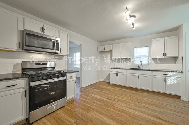 Photo - 3608 NW 16th St