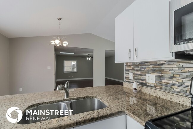 Photo - 8011 Killian Dr
