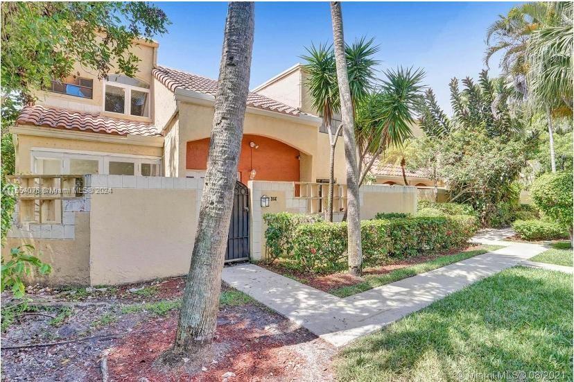 Photo - 20937 Bay Ct (Aventura, FL)