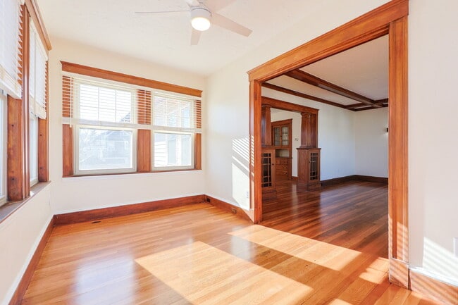 Photo - Stunning, Renovated, Spacious 2 Bed / 1 Bath in North Quincy