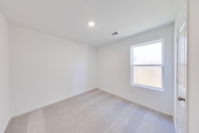 Photo - 29043 Pearl Barley Wy