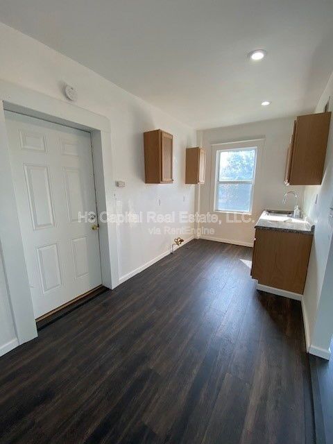 Photo - 2458 Benton St Unit A