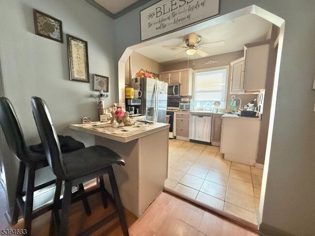 Photo - 140 Liberty St