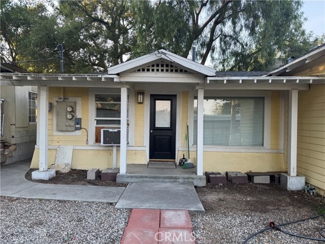 Building Photo - 1743 N Oxford Ave Rental