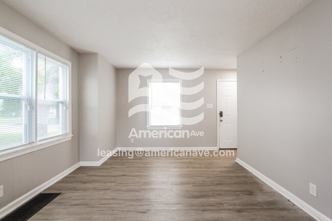 Photo - 1947 Glenridge Dr