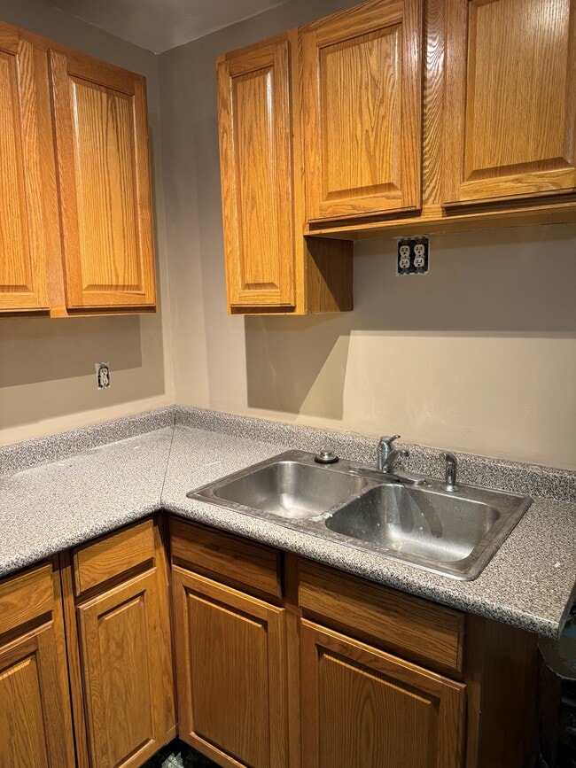 Photo - 58 Oriole Dr