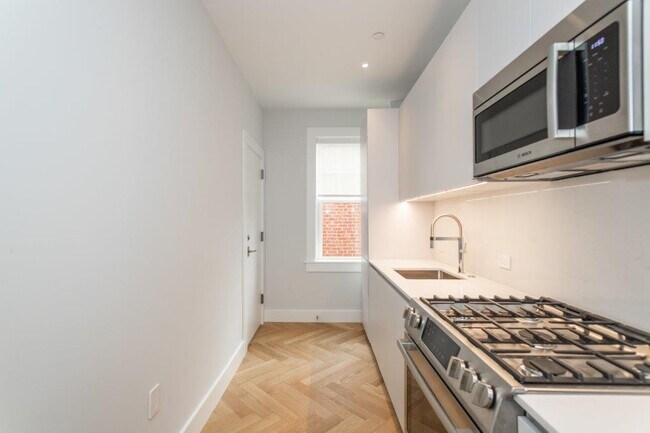 Photo - 20 Forest St Unit 3