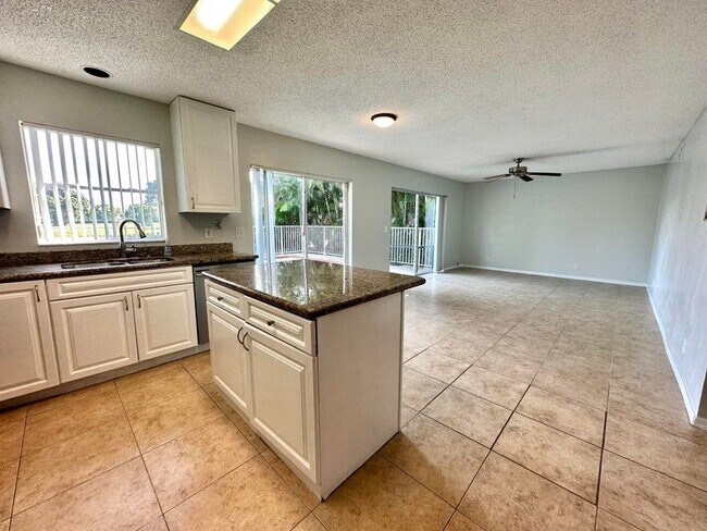 Photo - 2698 Linkside Dr