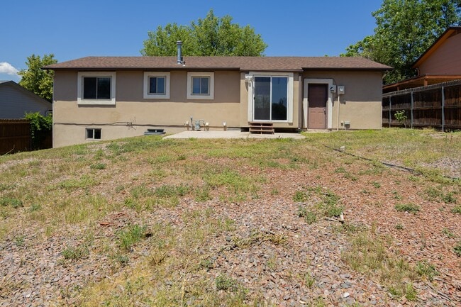 Photo - 2617 Montebello Dr W