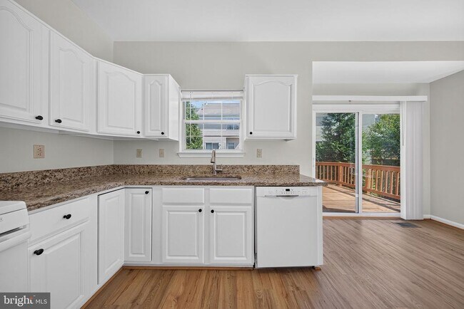 Photo - 14214 Asher View