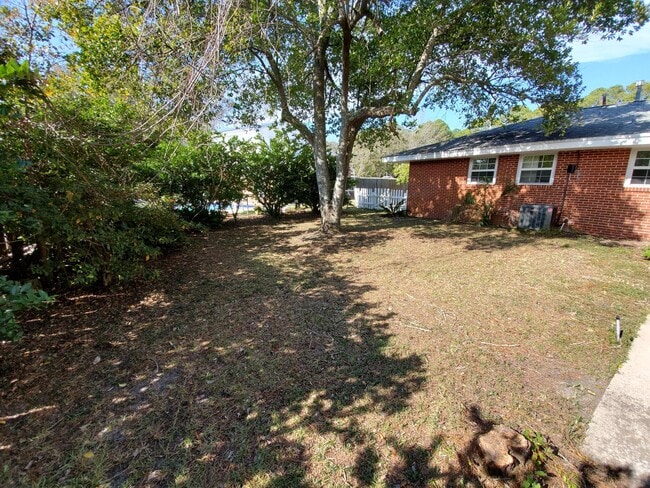 Photo - 113 Destin Dr NW