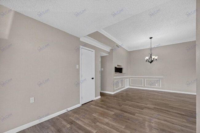 Photo - 708 Baruna Cir